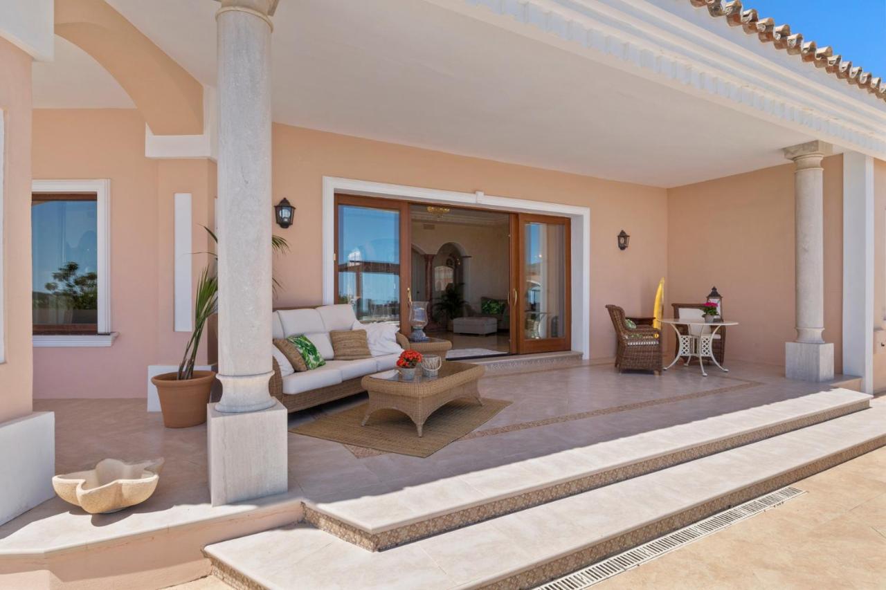 Luxury Villa Bellagio Estepona (Adults Only) ภายนอก รูปภาพ