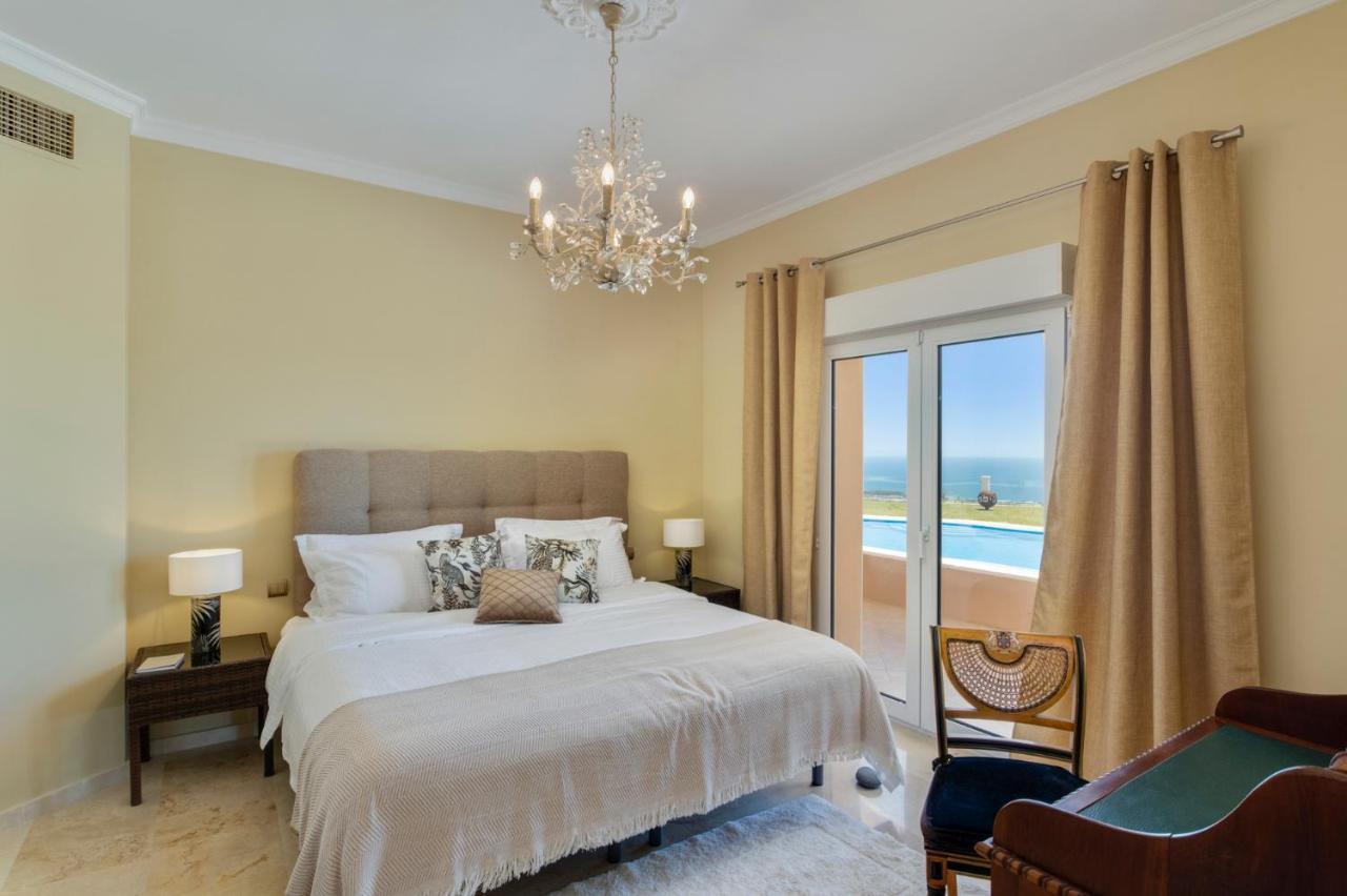 Luxury Villa Bellagio Estepona (Adults Only) ภายนอก รูปภาพ