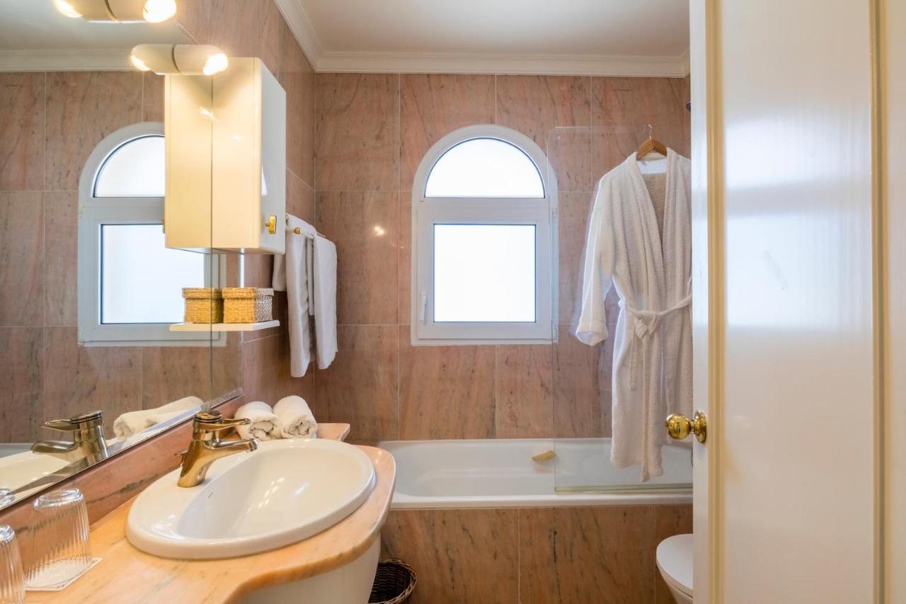Luxury Villa Bellagio Estepona (Adults Only) ภายนอก รูปภาพ