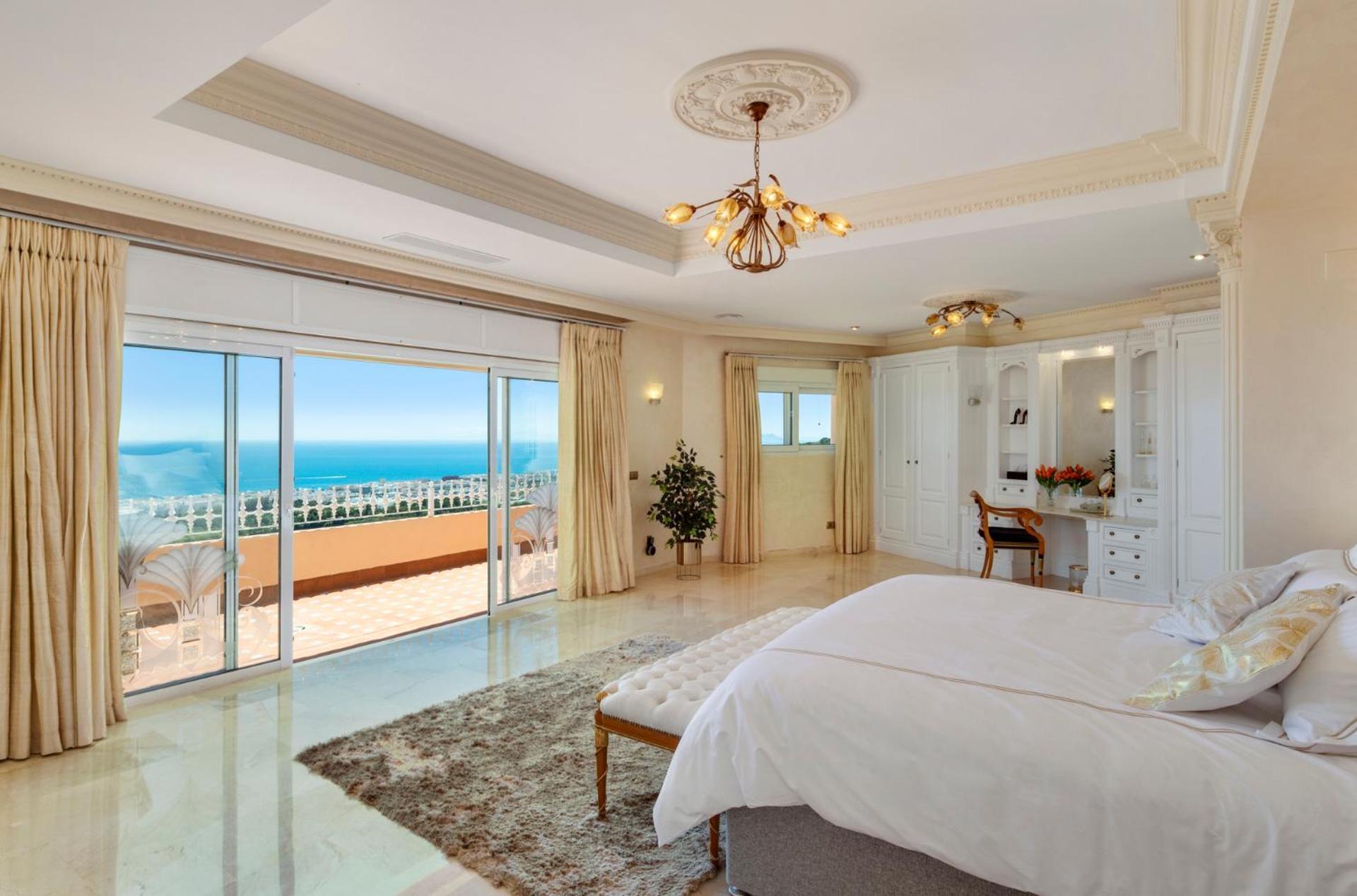 Luxury Villa Bellagio Estepona (Adults Only) ภายนอก รูปภาพ
