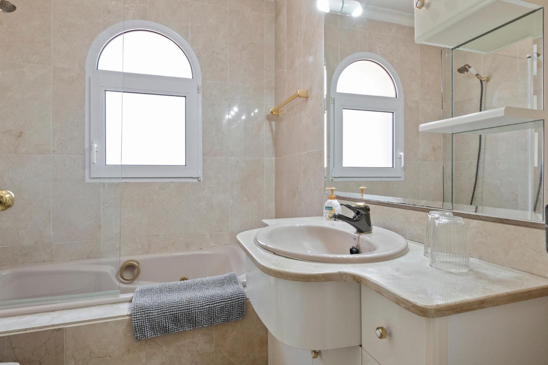 Luxury Villa Bellagio Estepona (Adults Only) ภายนอก รูปภาพ