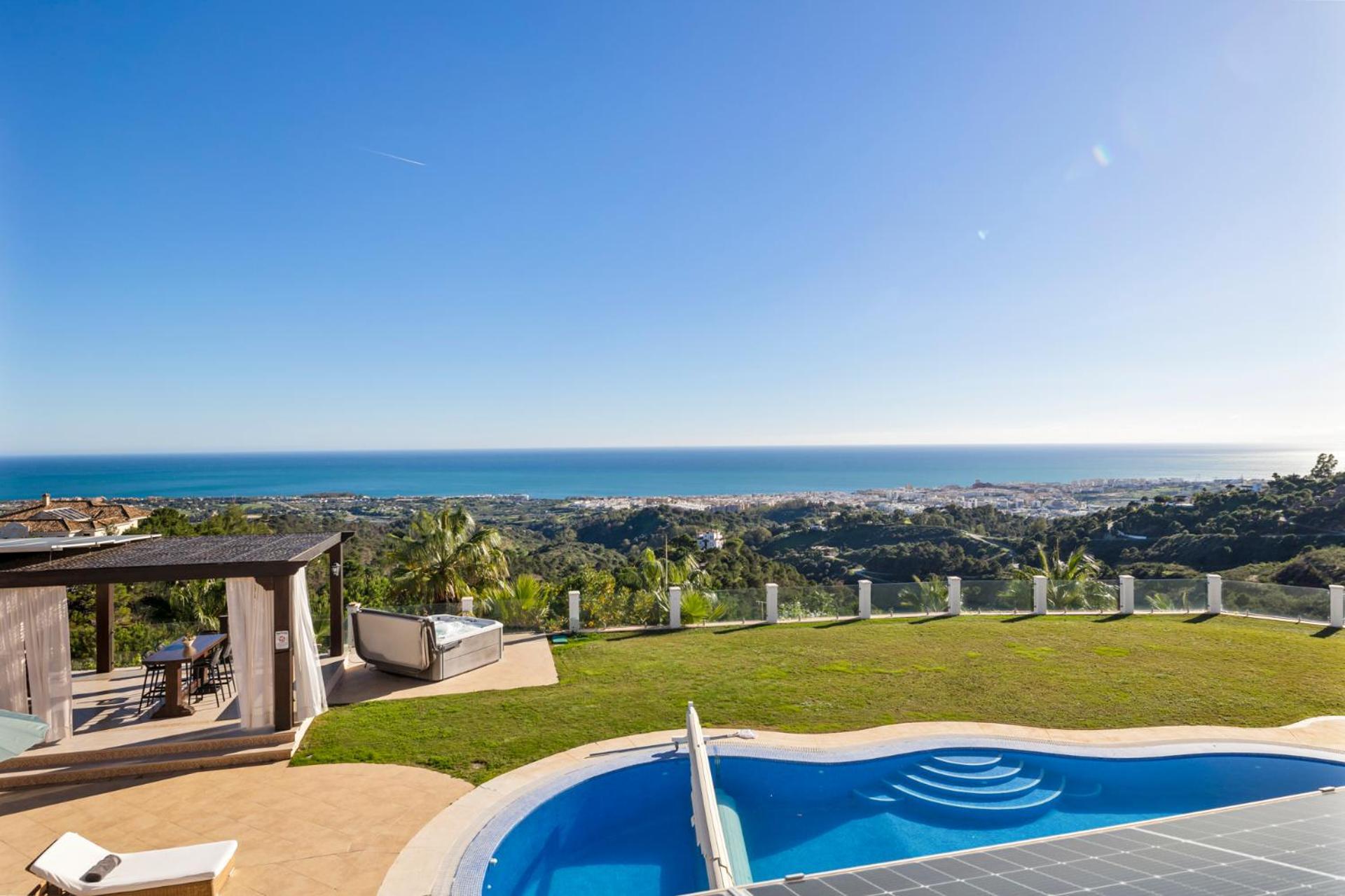 Luxury Villa Bellagio Estepona (Adults Only) ภายนอก รูปภาพ